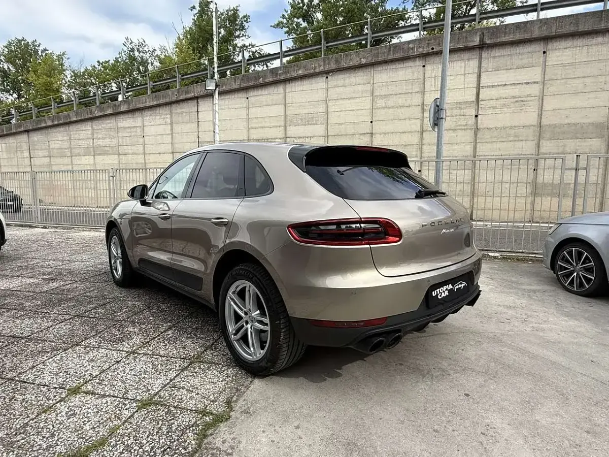 Usata Porsche Macan 252 CV (185 kW) 2017 Beige SUV