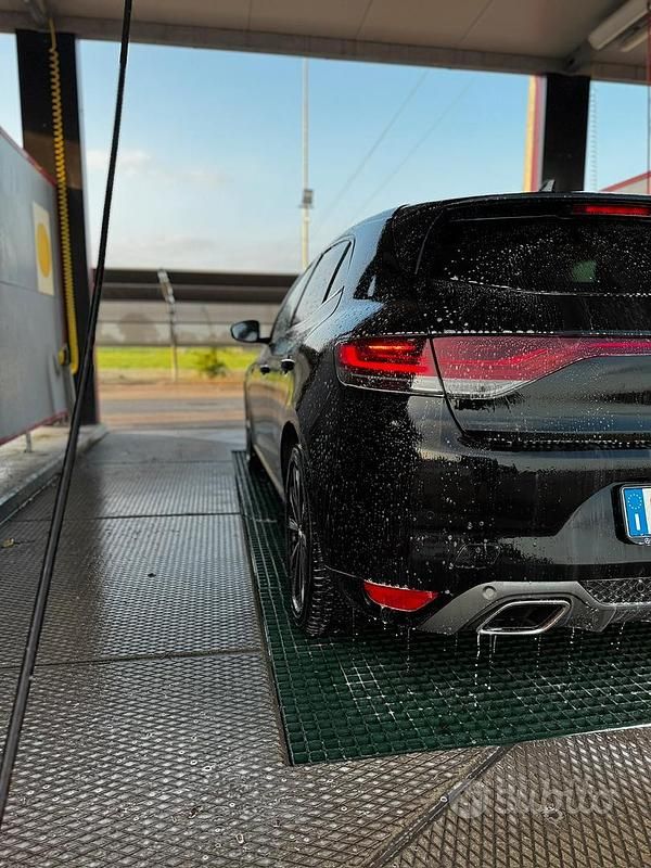 Usata Renault Mégane RS Line 116 CV (85 kW) 2021 Nero Monovolume