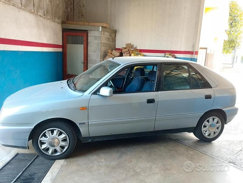 Usata 1999 Lancia Delta Due volumi | 4000 € - Immagine 1/4