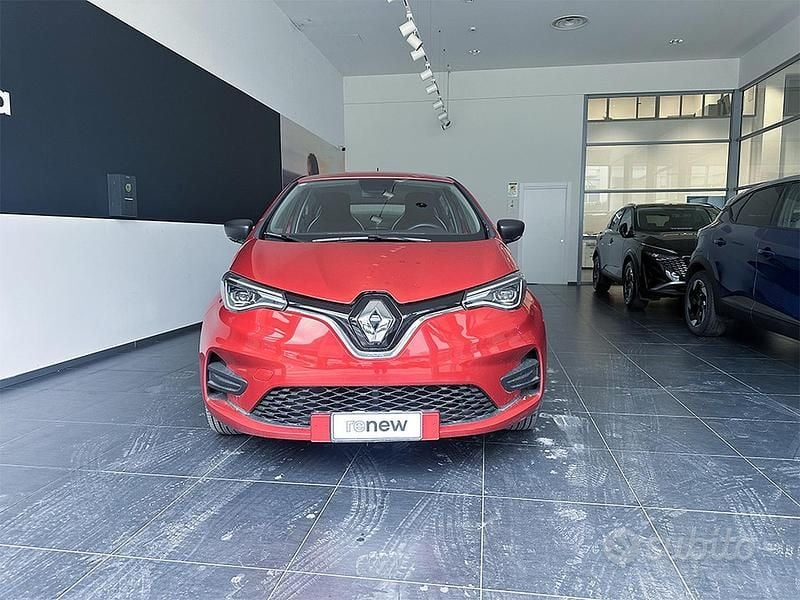 Usata Renault Zoe Life 80 kW (109 CV) 2020 Rosso Utilitaria