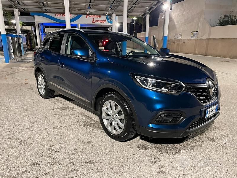 Usata Renault Kadjar 116 CV (85 kW) 2019 Blu SUV