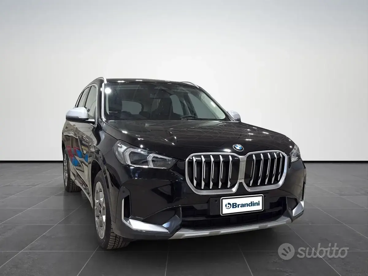 Begagnad BMW X1 xLine 150 HK (110 kW) 2023 Svart SUV