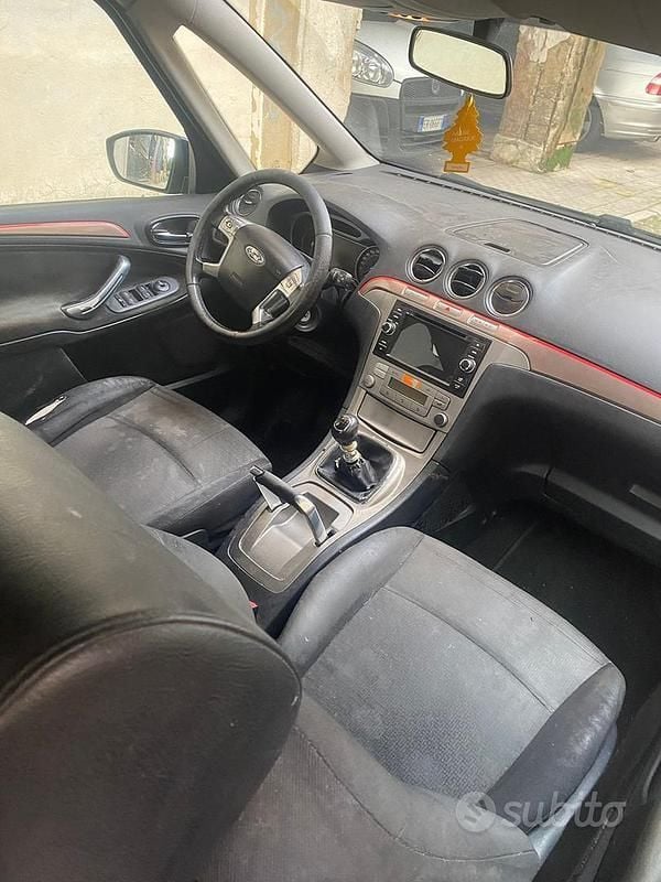 Begagnad Ford Galaxy 2006 Blå Minibuss