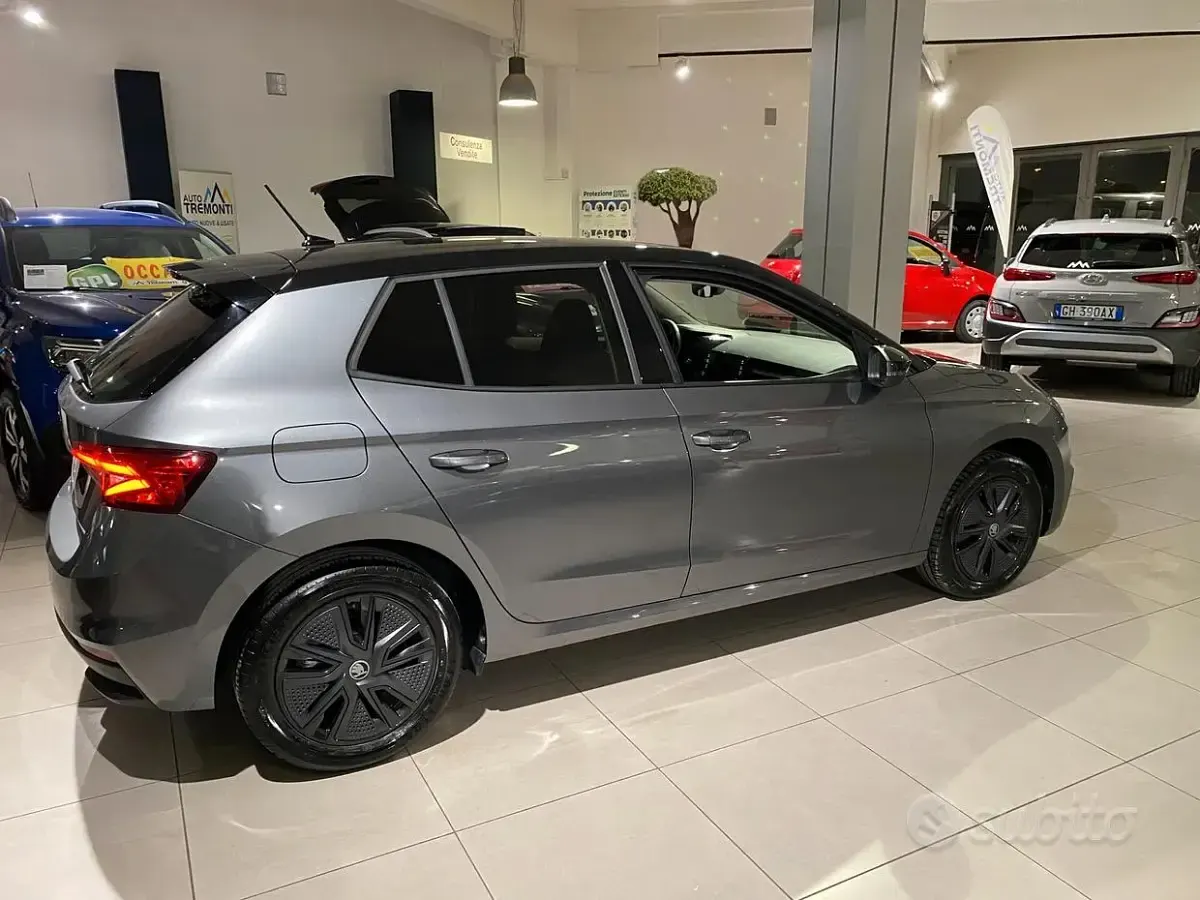 Usata Skoda Fabia Style 95 CV (69 kW) 2025 Grigio Utilitaria