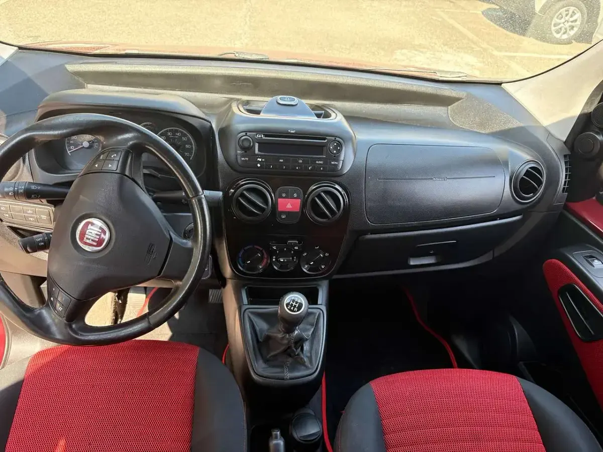 Usata Fiat Qubo Trekking 95 CV (69 kW) 2010 Rosso Monovolume