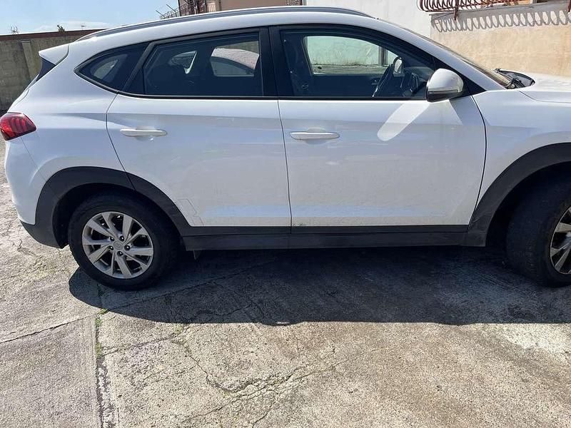 Usata Hyundai Tucson 116 CV (85 kW) 2020 Bianco SUV