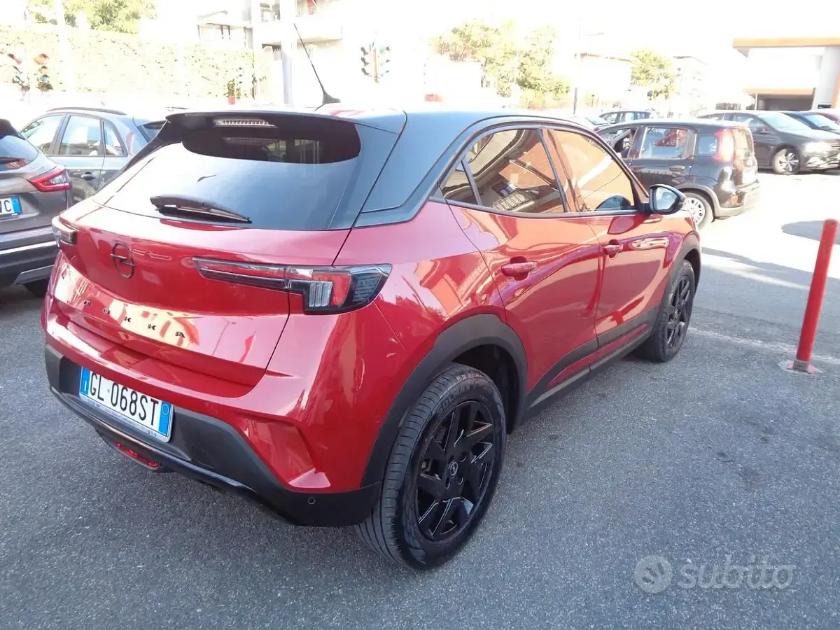 Usata Opel Mokka Edition 101 CV (74 kW) 2022 Rosso SUV