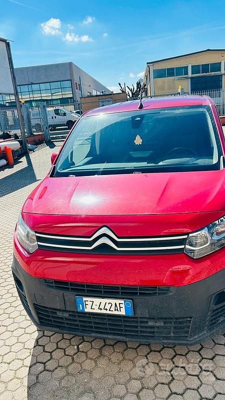 Usata Citroën Berlingo 2019 Rosso Monovolume