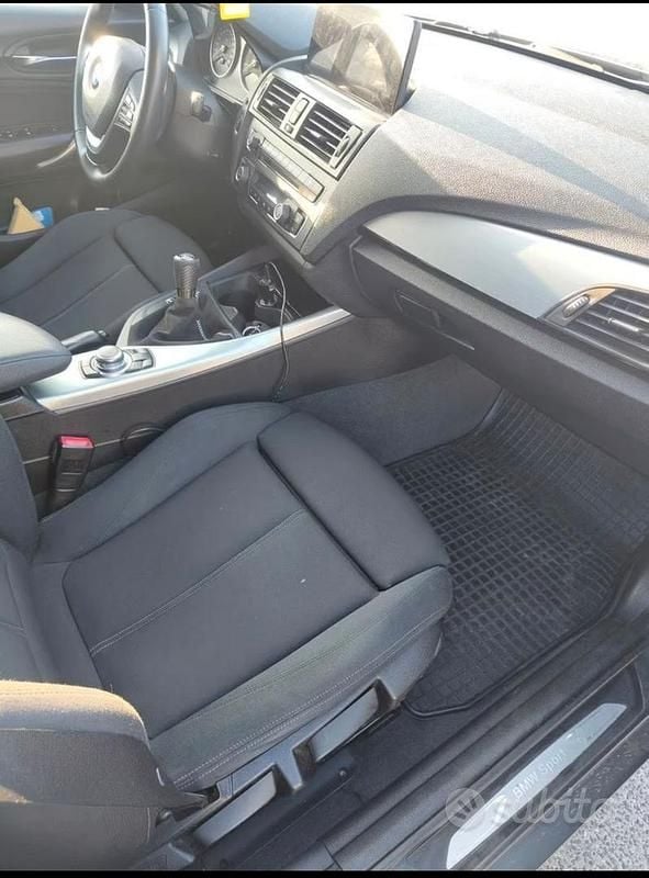 Usata BMW 120 184 CV (135 kW) 2014 Utilitaria
