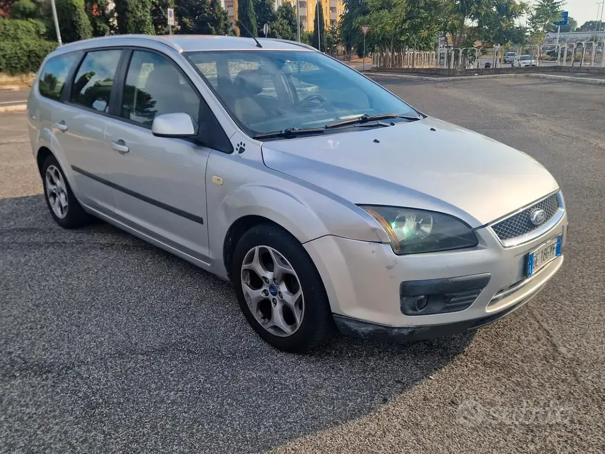 Usata Ford Focus 90 CV (66 kW) 2006 Station wagon