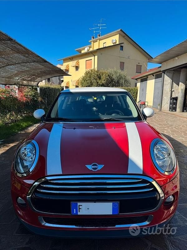 Usata Mini Cooper 136 CV (100 kW) 2017 Rosso Utilitaria