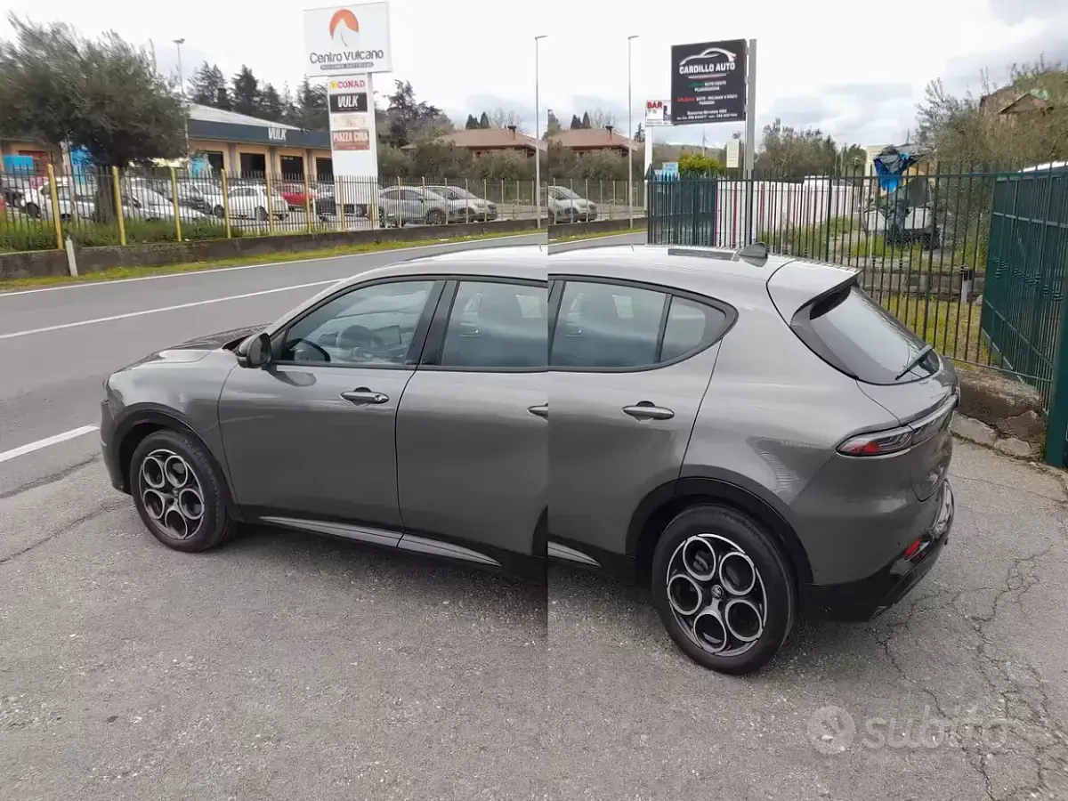 Usata Alfa Romeo Tonale Veloce 131 CV (96 kW) 2024 Grigio SUV