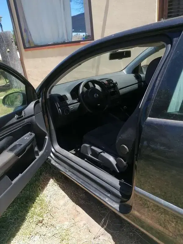 Usata VW Golf IV Comfortline 105 CV (77 kW) 2004 Berlina