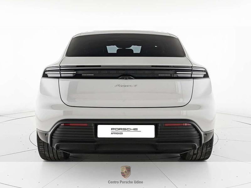 Usata Porsche Macan 330 kW (449 CV) 2024 Grigio ghiaccio metallizzato SUV