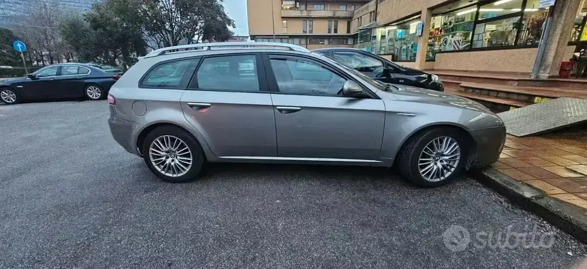 Usata Alfa Romeo 159 170 CV (125 kW) 2011 Station wagon