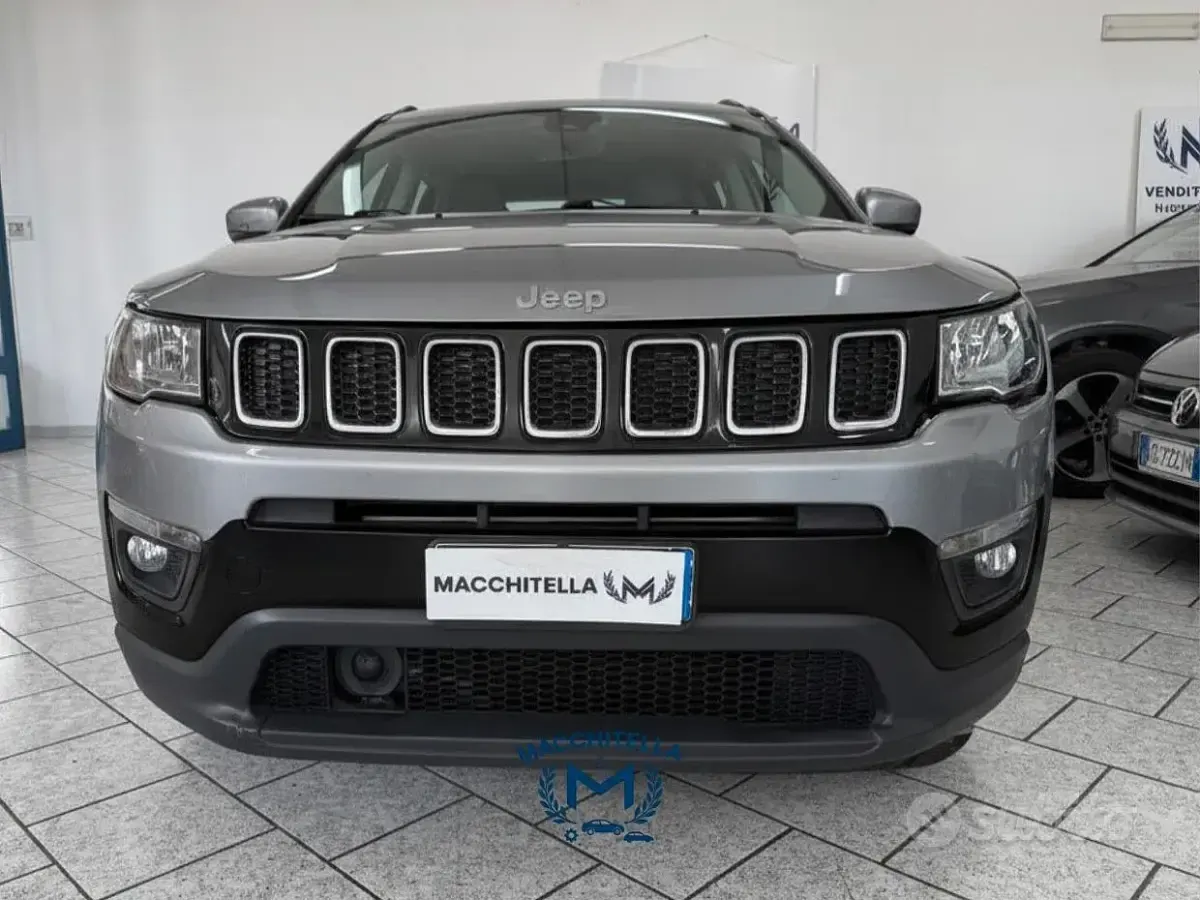Usata Jeep Compass 140 CV (102 kW) 2019 Grigio SUV