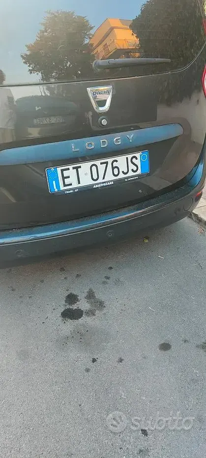 Usata Dacia Lodgy 90 CV (66 kW) 2014 Nero Monovolume