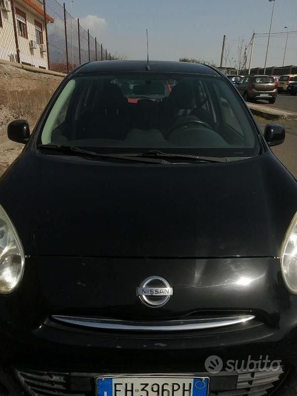 Usata Nissan Micra 80 CV (58 kW) 2011 Nero Utilitaria