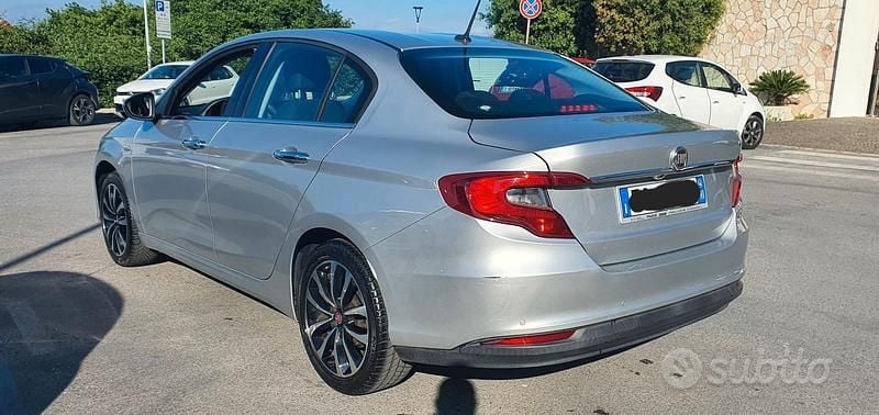 Usata Fiat Tipo 95 CV (69 kW) 2016 Grigio Berlina