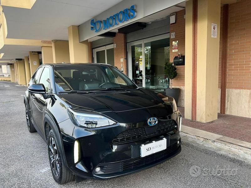 Usata Toyota Yaris Cross Trend 116 CV (85 kW) 2021 Nero SUV