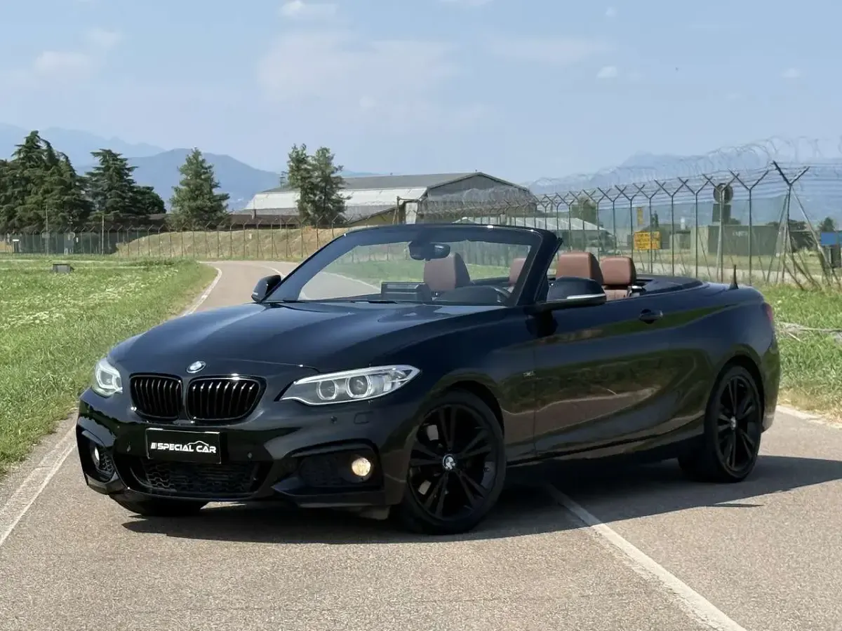 Usata BMW 220 M Sport 190 CV (139 kW) 2015 Nero Cabrio