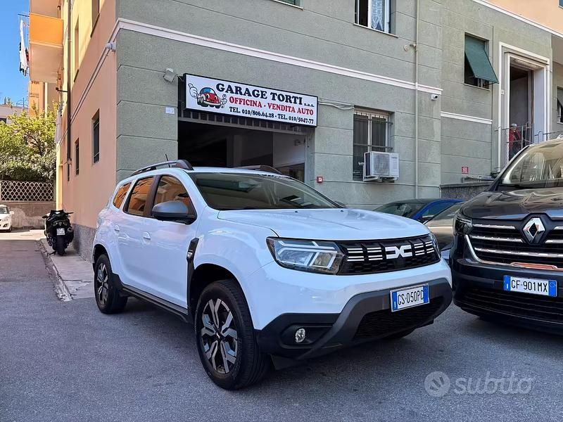 Usata Dacia Duster Journey 91 CV (66 kW) 2024 Bianco SUV