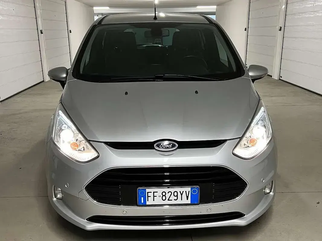 Usata Ford B-MAX Titanium X 105 CV (77 kW) 2016 Argento Monovolume