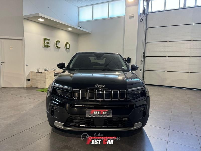 Usata Jeep Avenger Summit 101 CV (74 kW) 2024 Nero SUV