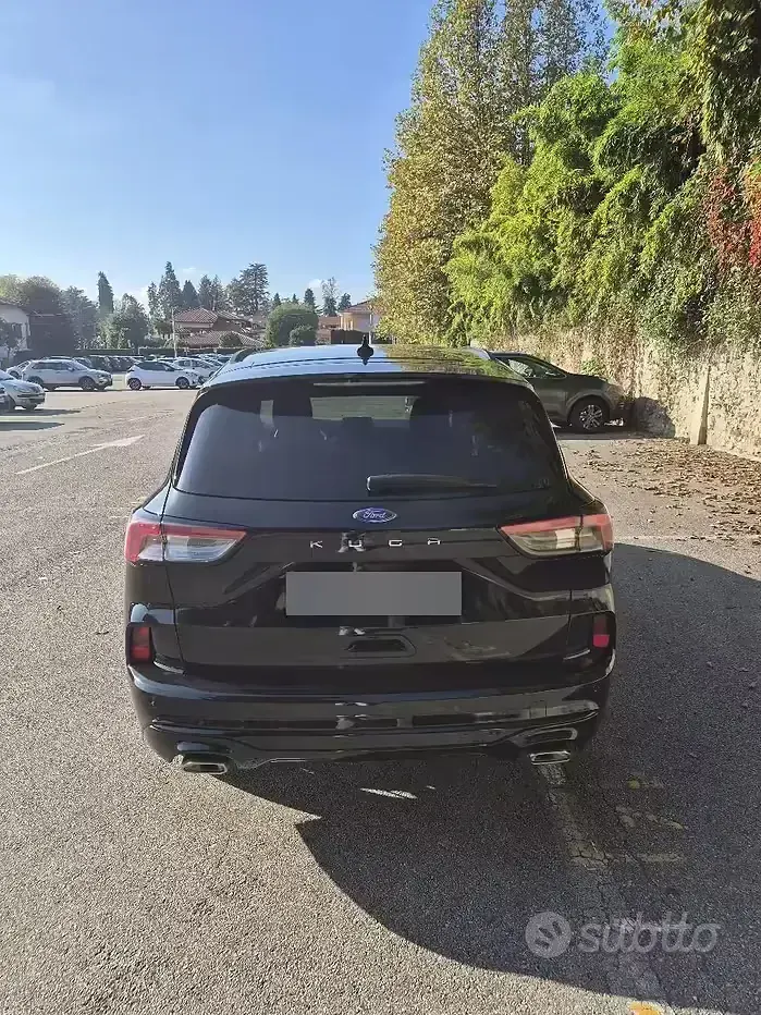Usata Ford Kuga Titanium X 150 CV (110 kW) 2020 Nero SUV