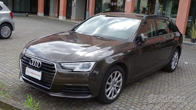 Usata Audi A4 Business Plus 190 CV (139 kW) 2018 Marrone Station wagon