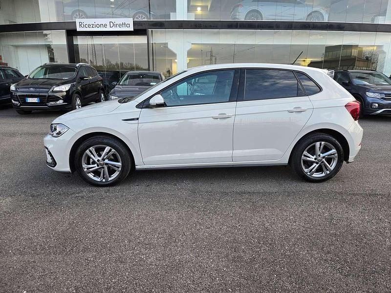 Usata VW Polo R-line 95 CV (69 kW) 2023 Ascot grey Utilitaria