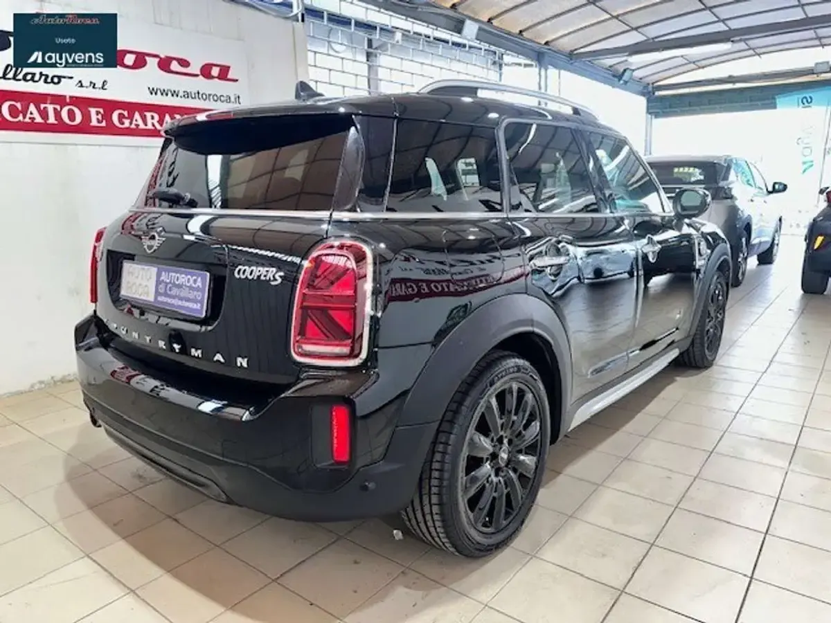 Usata Mini Cooper S Countryman Business 220 CV (161 kW) 2021 Nero SUV