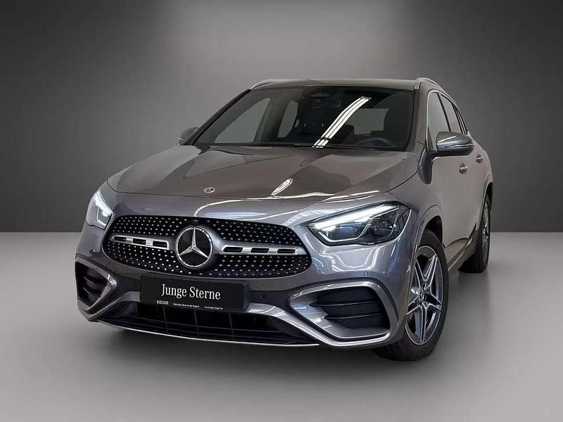 Grigio Usata 2024 Mercedes GLA200 Premium Plus SUV | 38.500 € (Ottimo prezzo) - Immagine 1/4