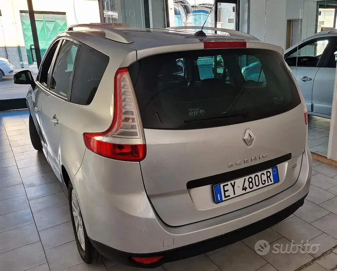 Usata Renault Scenic E-Tech LIMITED 110 CV (80 kW) 2015 Grigio Monovolume