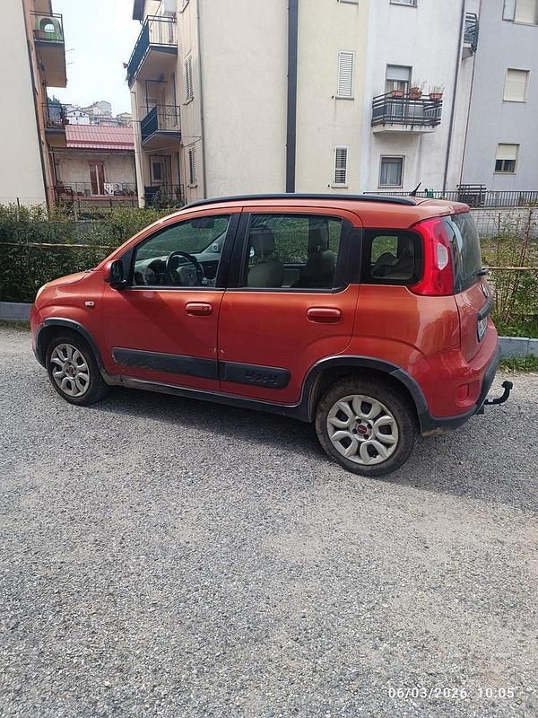 Usata Fiat Panda 4x4 75 CV (55 kW) 2013 Utilitaria