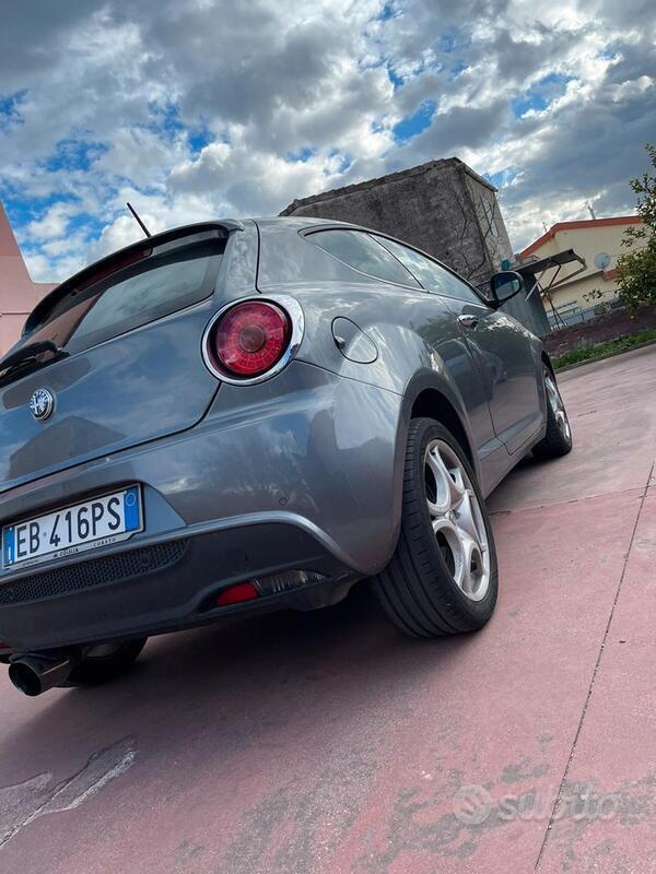 Usato 2010 Alfa Romeo MiTo 1.2 Diesel 95 CV (6.000 €)