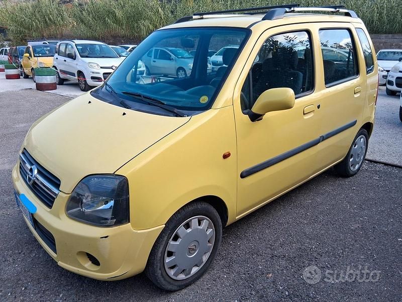 Giallo Usata 2008 Opel Agila Enjoy Due volumi | 2500 € (Super prezzo) - Immagine 1/4
