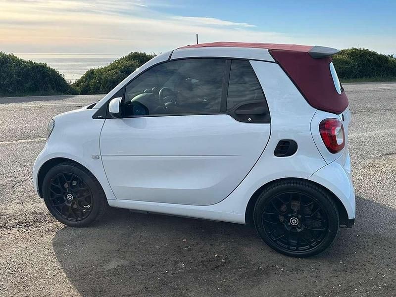 Usata Smart ForTwo Cabrio Prime 90 CV (66 kW) 2017 Bianco Cabrio