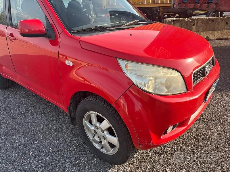 Usata Daihatsu Terios 105 CV (77 kW) 2006 SUV