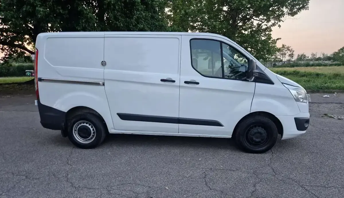 Usata Ford Transit 125 CV (91 kW) 2016 Bianco Utilitaria