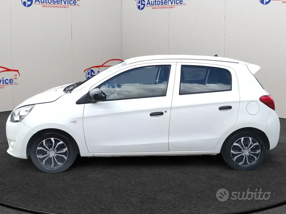 Usata Mitsubishi Space Star Intense 71 CV (52 kW) 2015 Bianco Utilitaria