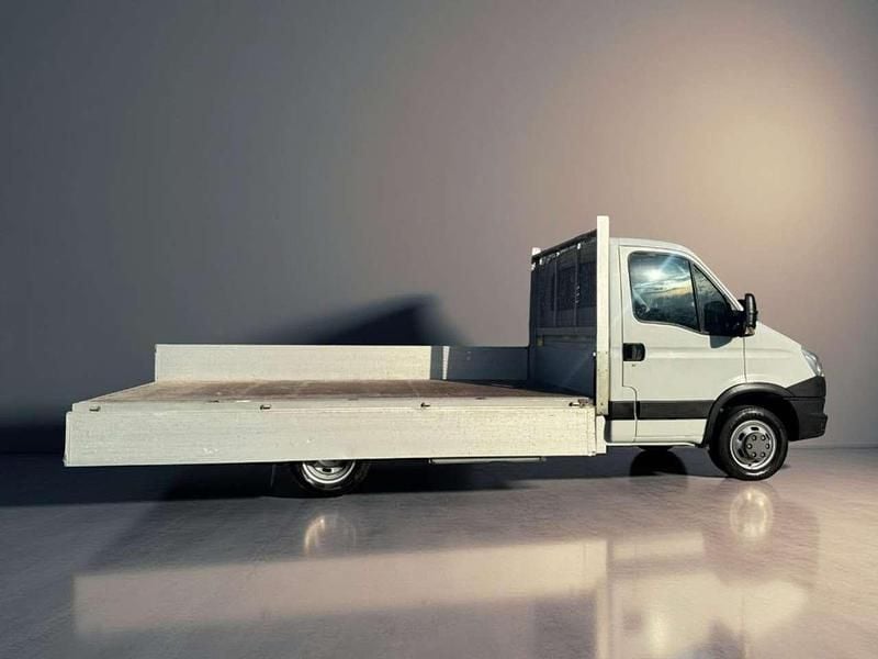 Usata Iveco Daily 130 CV (95 kW) 2012 Bianco