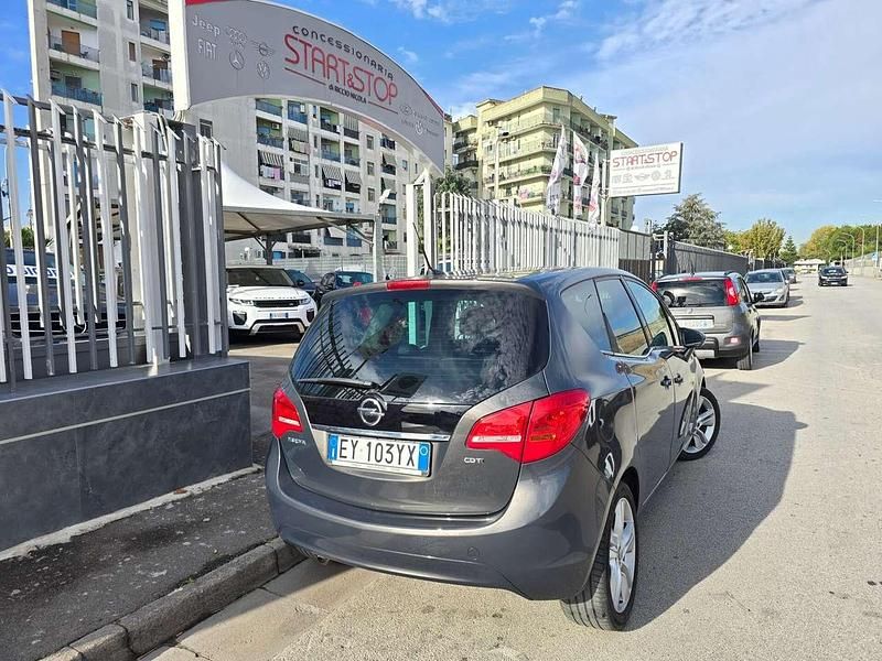 Usata Opel Meriva Design Edition 95 CV (69 kW) 2015 Grigio Monovolume