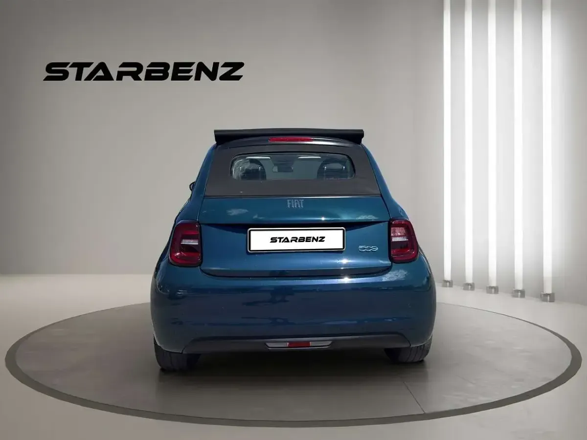 Gebraucht Fiat 500e Icon 42 kW (58 PS) 2022 Blau Cabrio