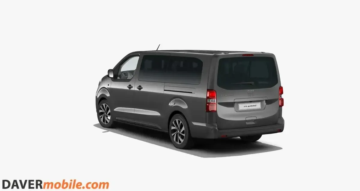 Nuova Fiat E-Ulysse 131 kW (179 CV) 2026 Grigio Monovolume