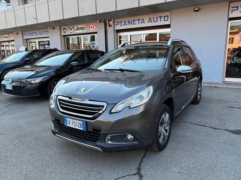 Usata Peugeot 2008 Allure 92 CV (67 kW) 2014 Grigio SUV