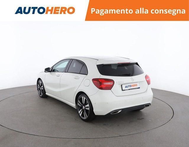 Usata Mercedes A200 136 CV (100 kW) 2017 Bianco Berlina