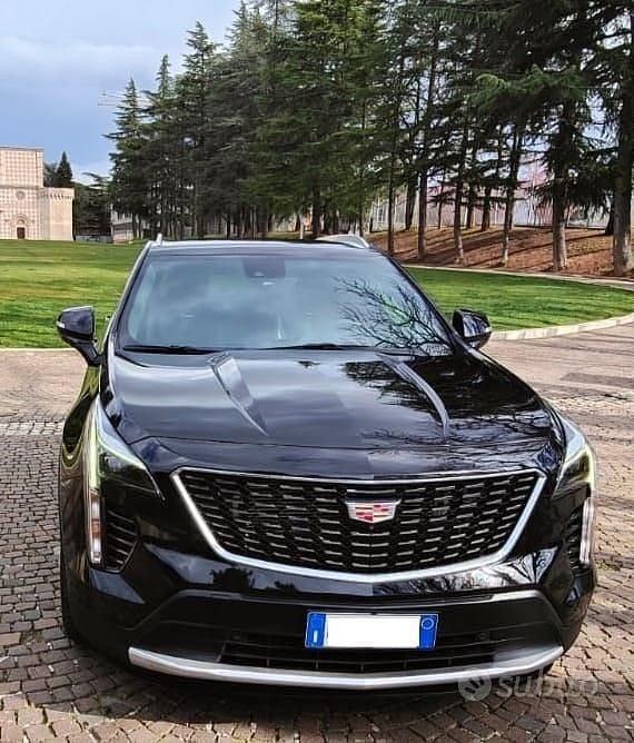 Nero Usata 2022 Cadillac XT4 SUV | 19.500 € (Cara) - Immagine 1/4