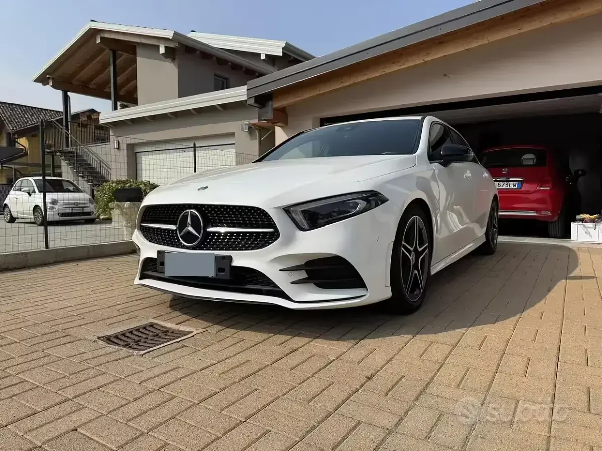 Usata Mercedes A250 224 CV (164 kW) 2021 Bianco Berlina