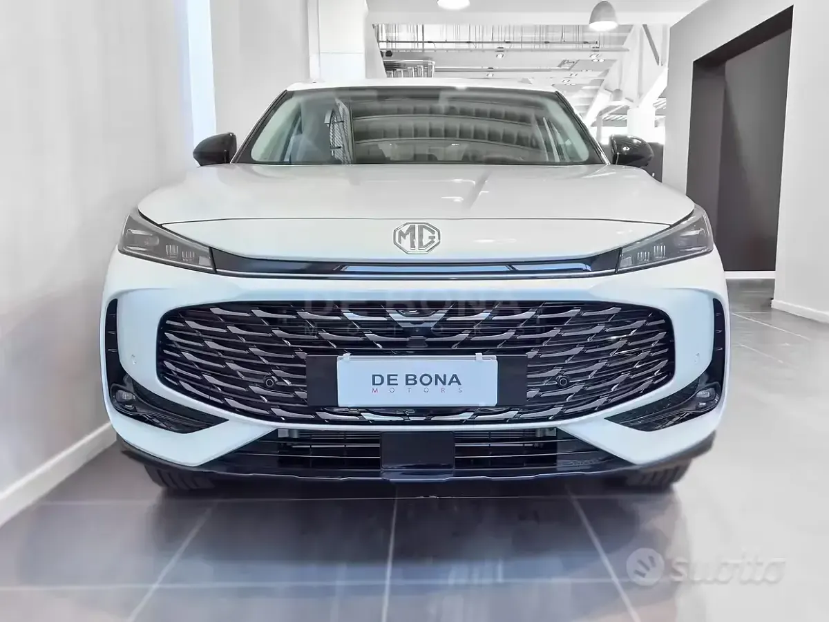 Usata MG HS Luxury 2024 Bianco SUV